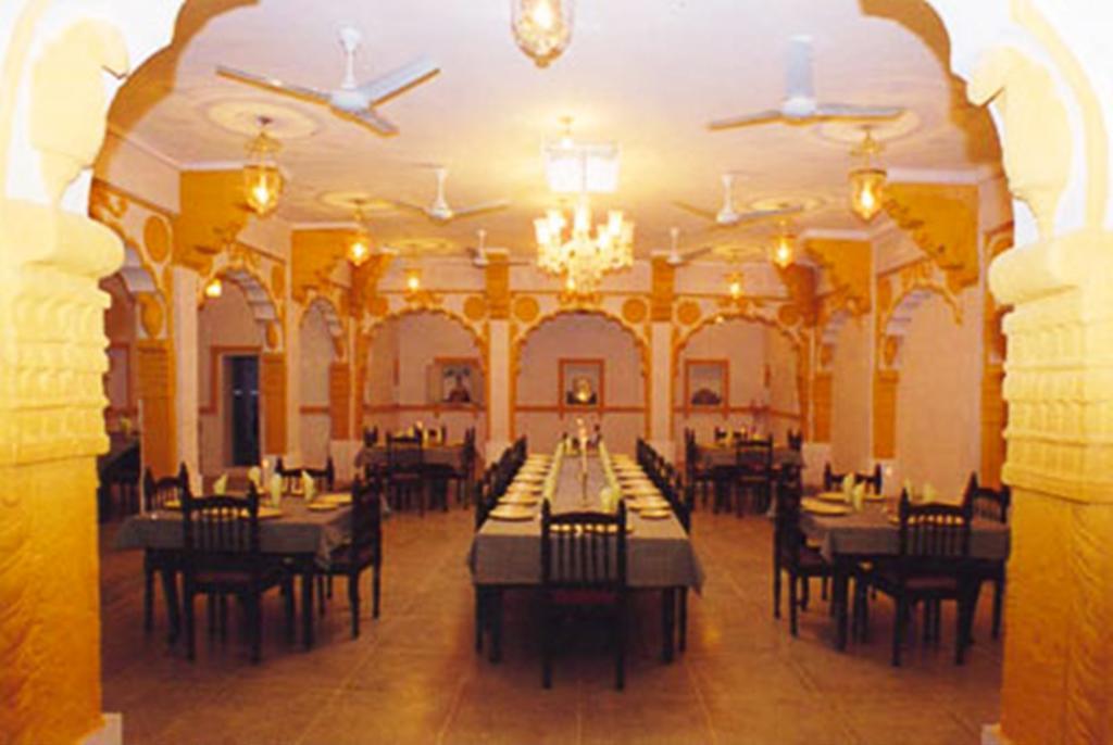 V Resorts Jhalamand Garh Jodhpur Jodhpur  Ngoại thất bức ảnh