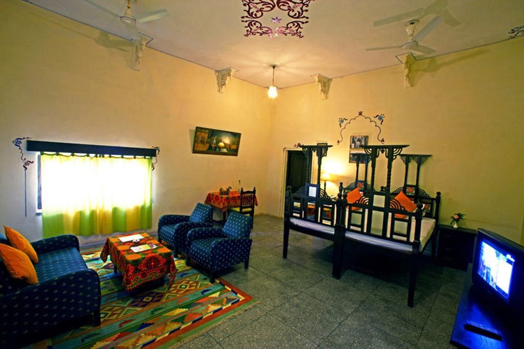V Resorts Jhalamand Garh Jodhpur Jodhpur  Phòng bức ảnh